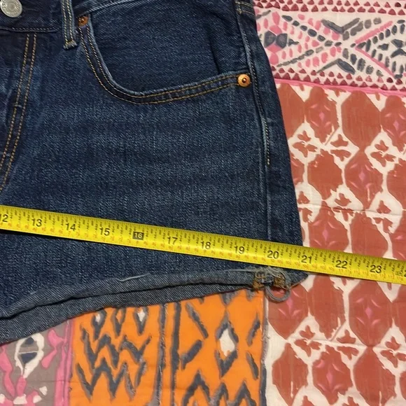 Levi’s 501 High-Rise Denim Shorts - Picture 12 of 13